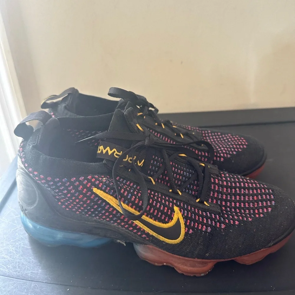 Nike Air Vapormax 2021 Flyknit Black Sneakers Size 6.5Y